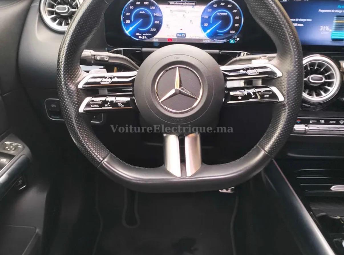 MERCEDES-BENZ EQA 250