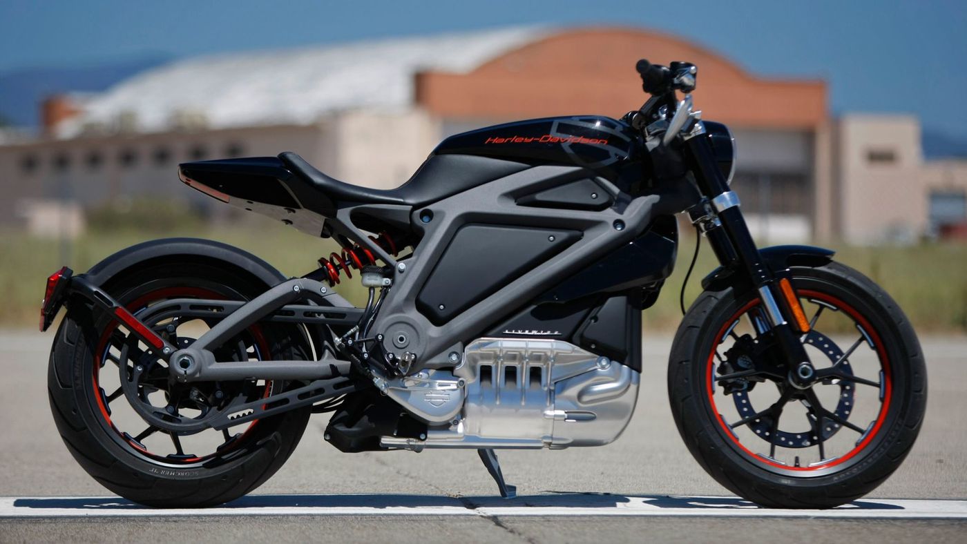 Harley-Davidson, le premier constructeur au monde de grosses cylindrées de luxe, après une longue période d'hésitation, déclare qu'il va lancer sa première moto électrique pour 2019