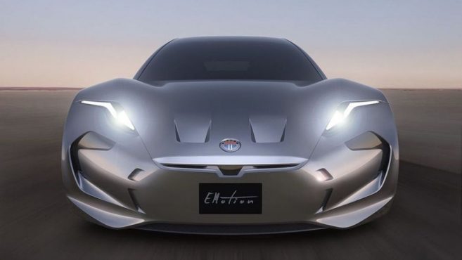 Fisker tape fort au CES 2018 avec sa dernière création Fisker EMotion et son concept novateur de batteries solides à base de graphène