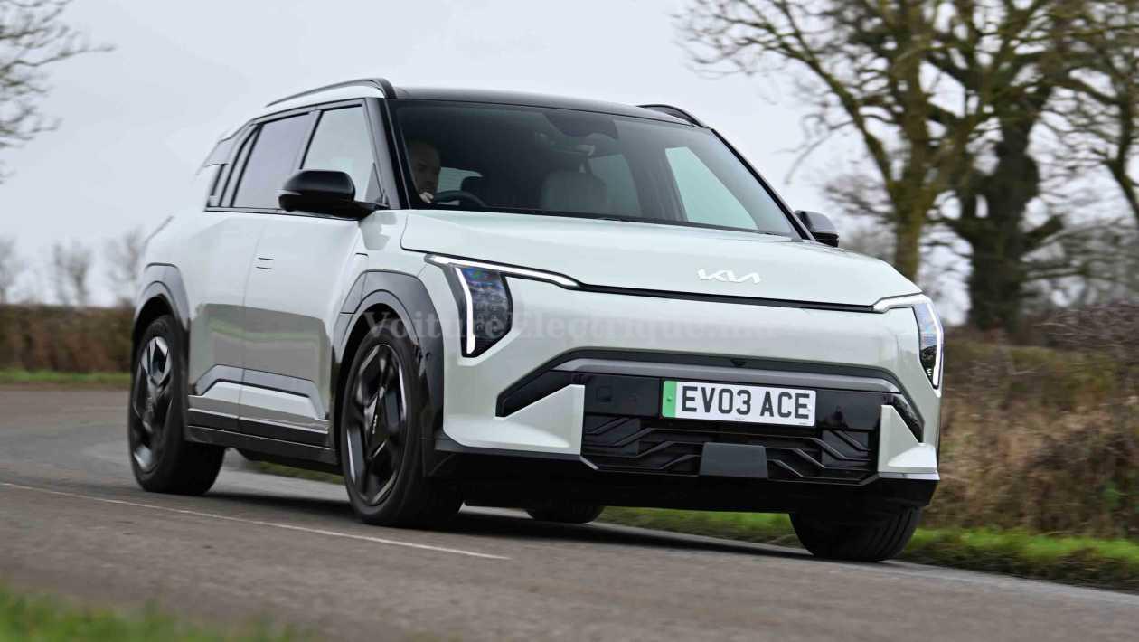 KIA EV3